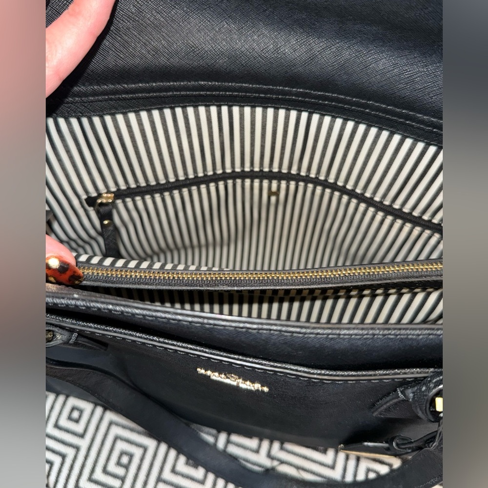 Kate Spade New York Cameron Street Zooey Tote in black saffiano leather - Picture 4 of 10